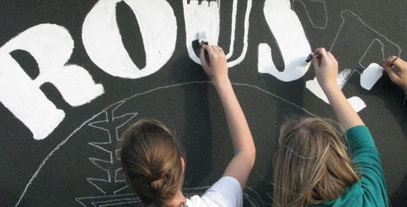 Art club paints murals for community