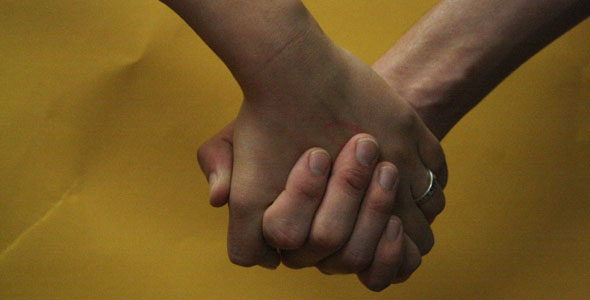 Entire school to link hand to hand for No Place for Hate commitment