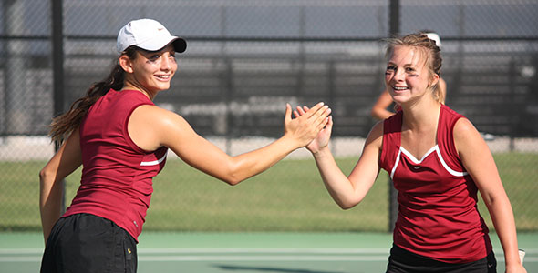 Tennis takes 2nd in district, plays in area tournament Friday