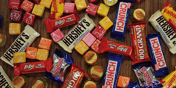 Editor despises mini versions of Halloween candy