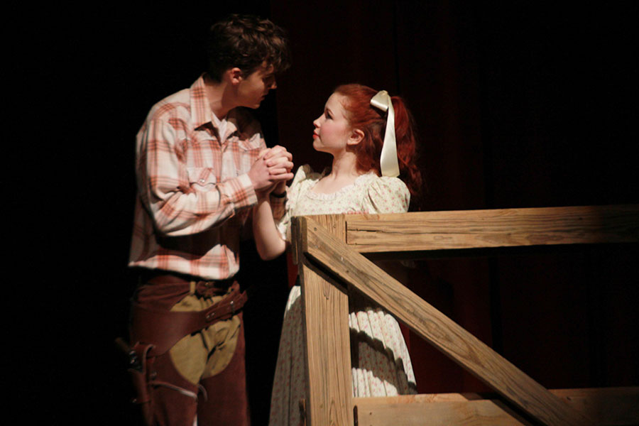 Weston Beckham and Kaila Burritt play Curly and Laurey in theatres production of Oklahoma!