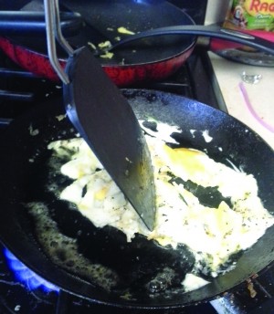 scrambled eggs for paper