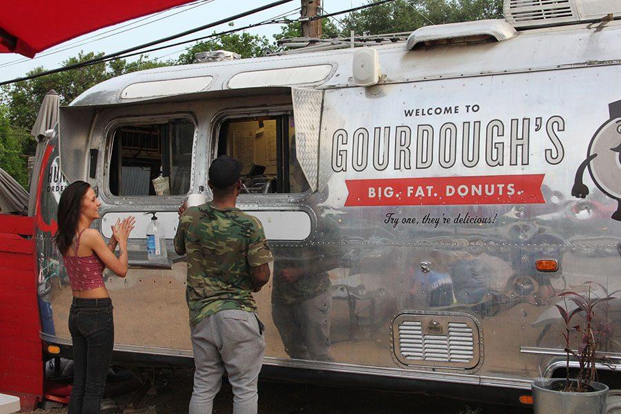 The+Gourdoughs+on+South+First+serves+sweet+doughnuts+with+fun+names+like+Chunky+Monkey%2C+Flying+Pig+and+Son+of+a+Peach.