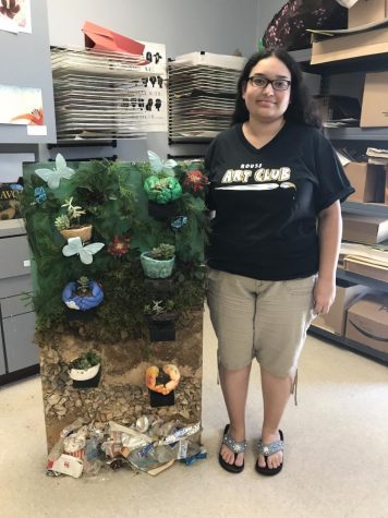 Senior places in Sculpture Contest